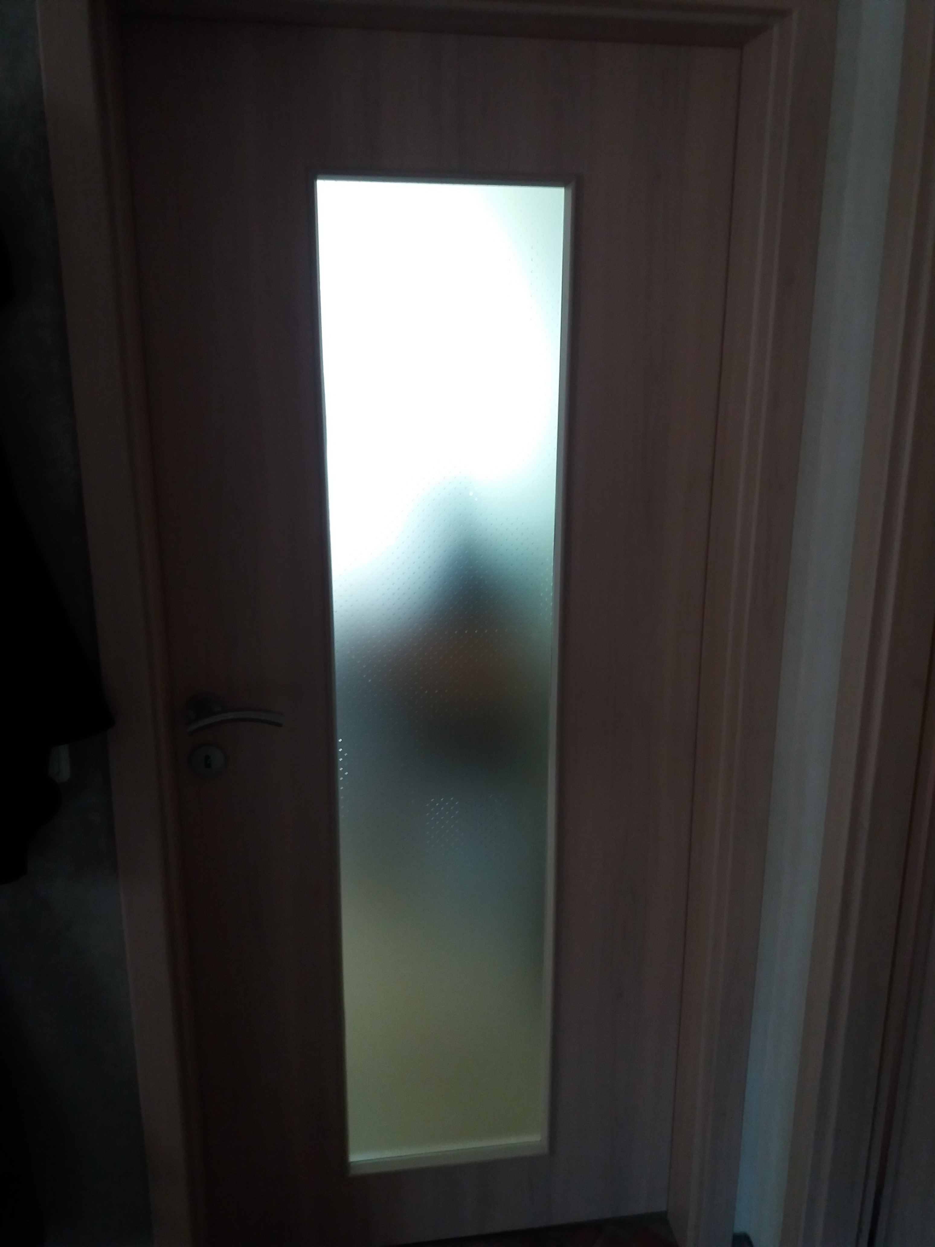 Zimmertür in Pera-Creme mit Verglasung in Madras-Pave weiß